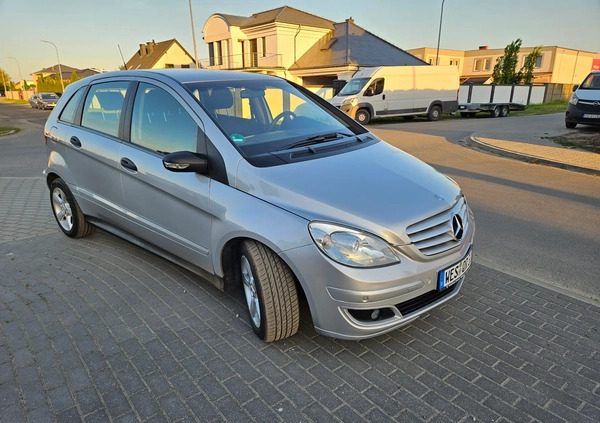 Mercedes-Benz Klasa B cena 17900 przebieg: 183000, rok produkcji 2006 z Września małe 529